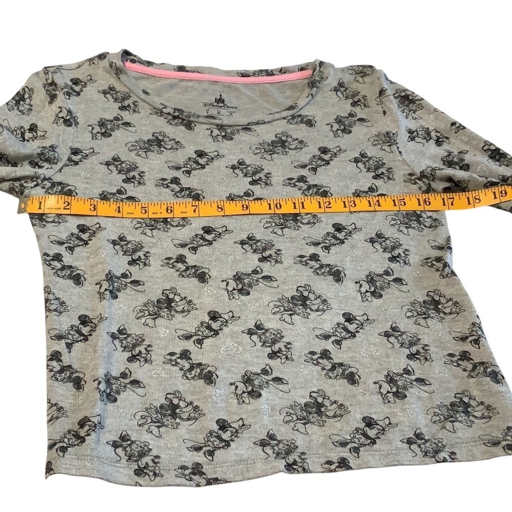 Disney Posh Minnie Mouse Lightweight Sweater at bottom size Small - Picture 4 of 8